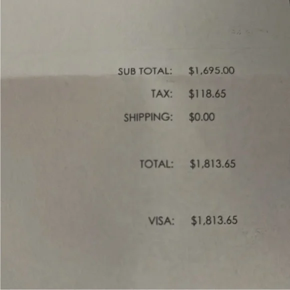 CHANEL Black Hat with Logo - Picture 8 of 9